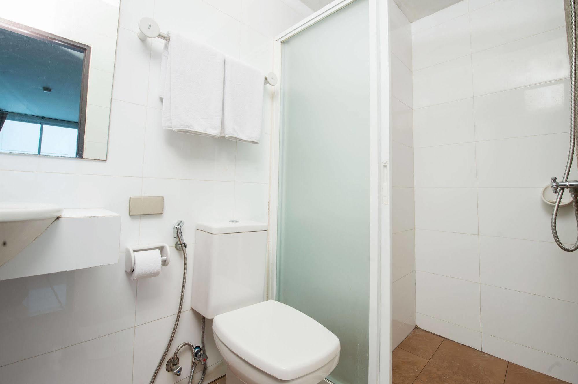 Tara Monte Hotel Bangkok Ngoại thất bức ảnh