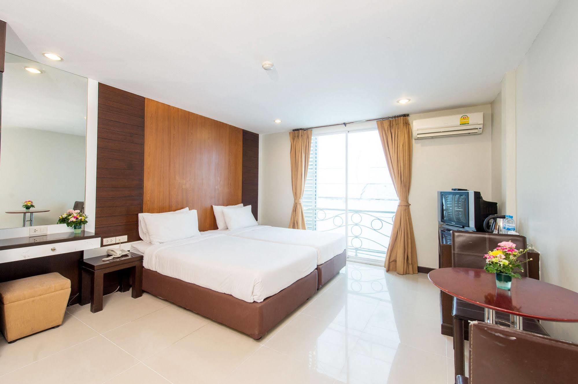 Tara Monte Hotel Bangkok Ngoại thất bức ảnh